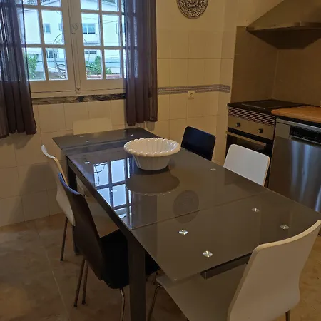 Comfort House Holiday home Nazare